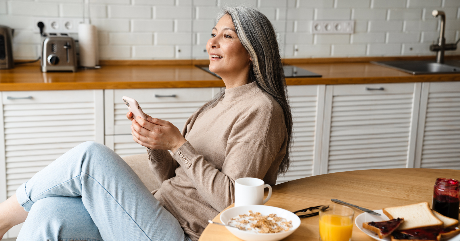  People who appear 20 years younger than their age almost always avoid these 6 common habits – VegOut