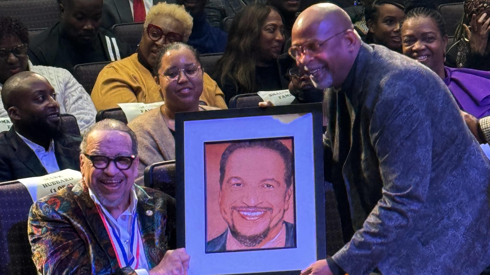  Gospel singer Richard Smallwood dies at 77, leaving a legacy that inspired many in music