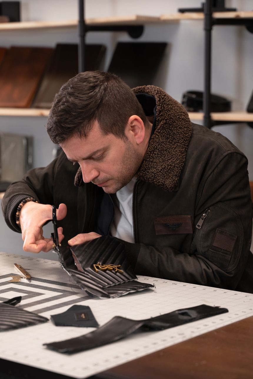 Tanner Leatherstein dissects and reviews luxury leather goods, with the goal of assessing their true quality and value.