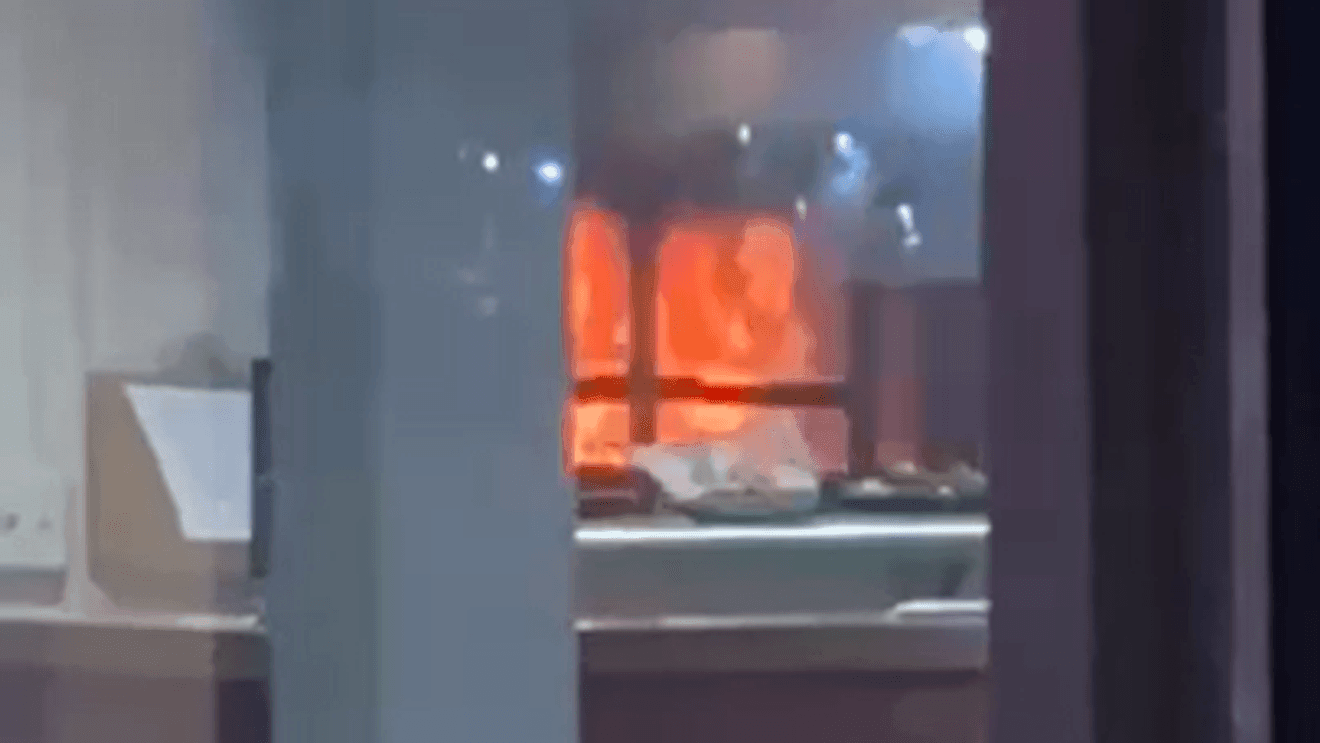  Crews on scene of restaurant fire in Florence