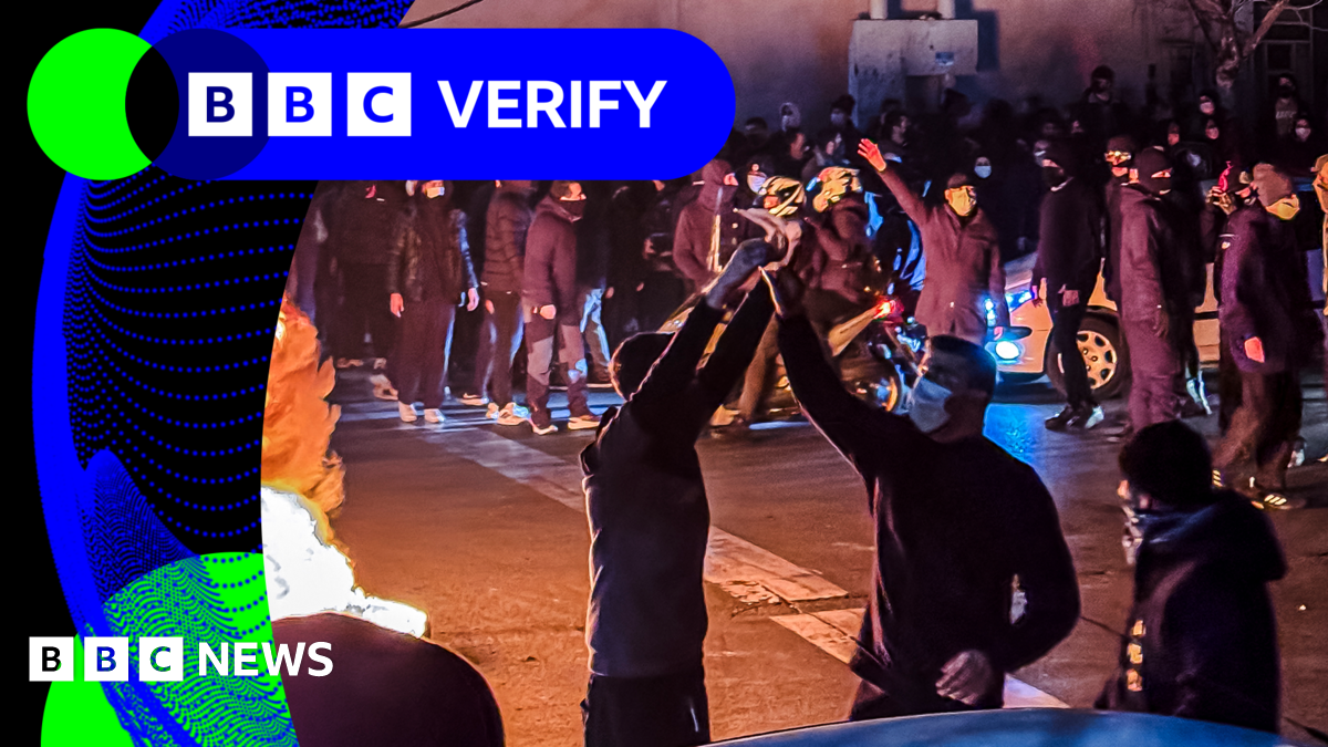  BBC Verify Live: Mortuary videos show aftermath of Iran government crackdown