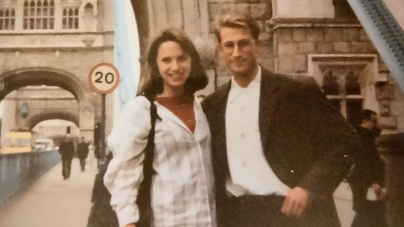  She almost let the stranger walk out of her life for good. Then a royal bodyguard intervened