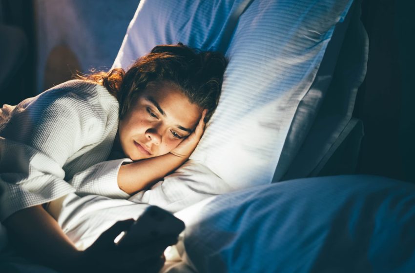  Exhausted by your phone? Try 3 tips to build healthier habits, says expert