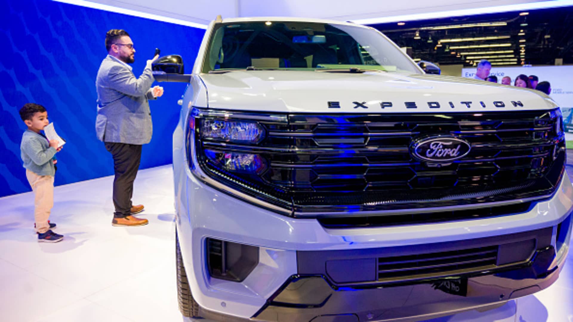  Ford reports best annual U.S. vehicle sales since 2019
