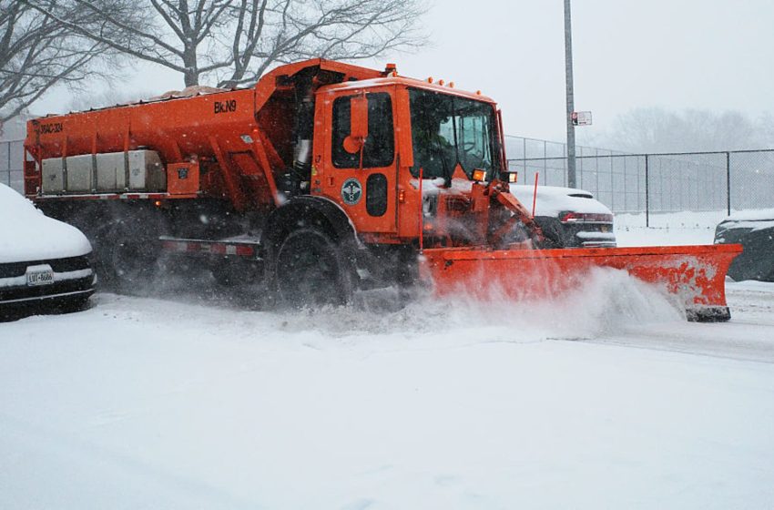  Winter storm threatens East Coast, regions not used to heavy snow