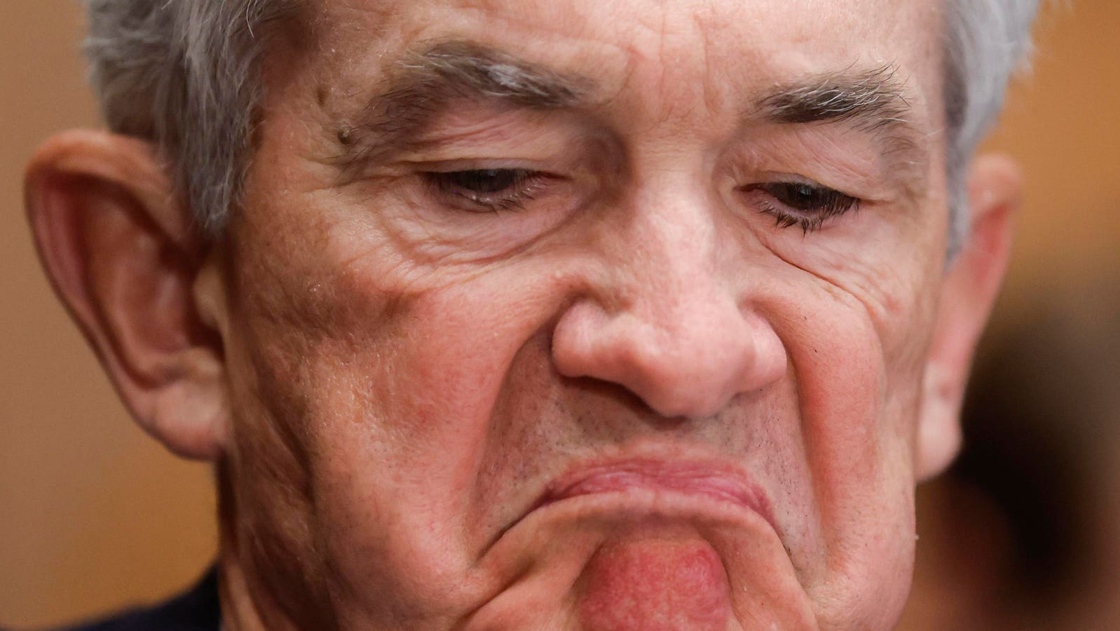  ‘Get Ready’—U.S. Dollar ‘Collapse’ Warning Issued As Markets Brace For Gold And Bitcoin Price Shocks