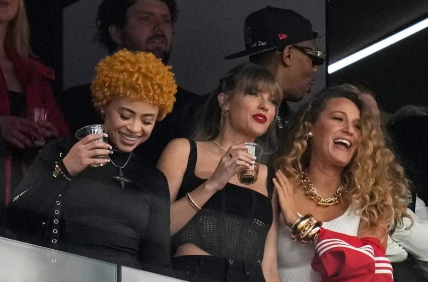  Taylor Swift’s private texts: Taylor Swift’s private texts leaked: How does she really feel about Blake Lively drama?