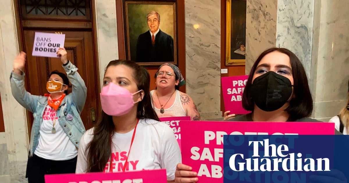  US woman charged with fetal homicide after allegedly inducing own abortion | Kentucky