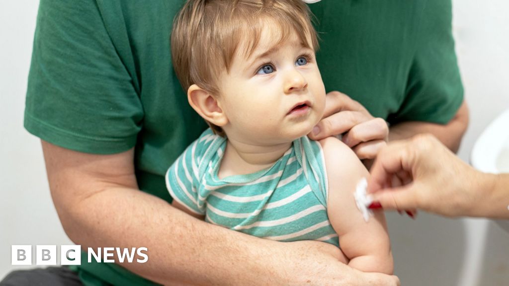  Chickenpox vaccines for children on NHS starts across UK
