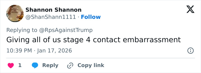 Tweet by user Shannon Shannon mocking Lara Trump’s dance moves, describing them as stage 4 contact embarrassment.