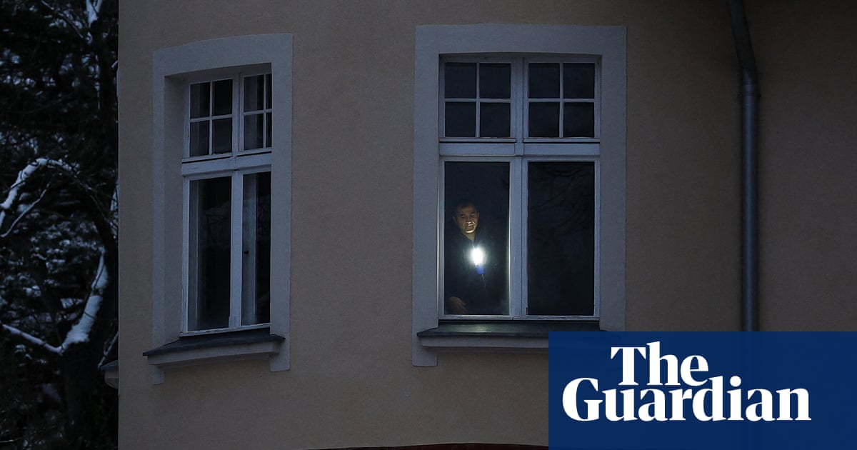  Leftwing militants claim responsibility for arson attack on Berlin power grid | Germany