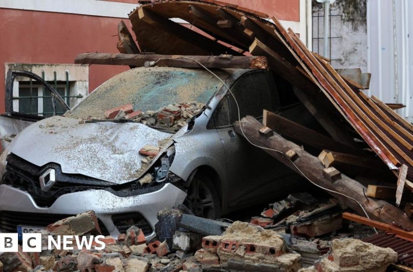  At least five killed after Storm Kristin hits Portugal – BBC