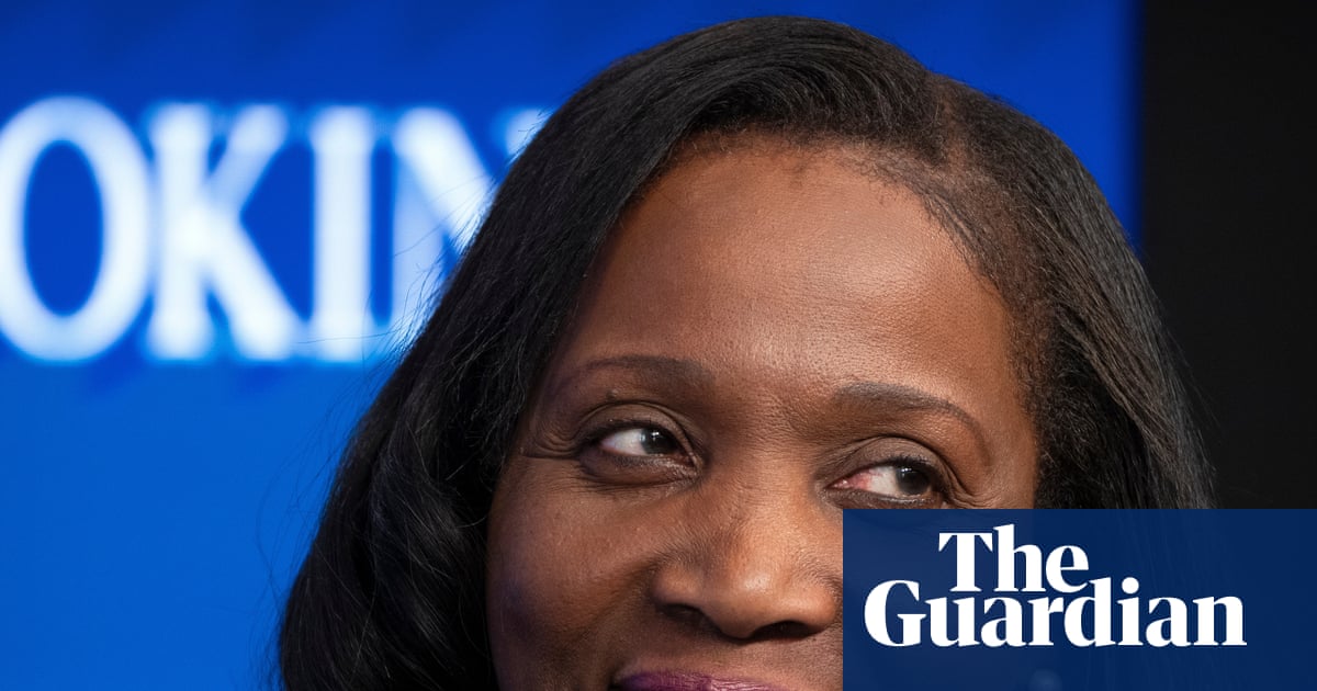  US supreme court to consider Trump’s bid to fire Lisa Cook from Fed board | US supreme court