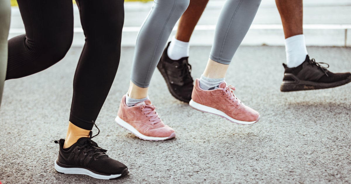  ‘Rucking’ Is The Walking Trend You Need To Try. Here’s Why.