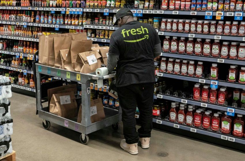  Why Amazon Fresh Struggled to Break Through in Grocery: Store Workers