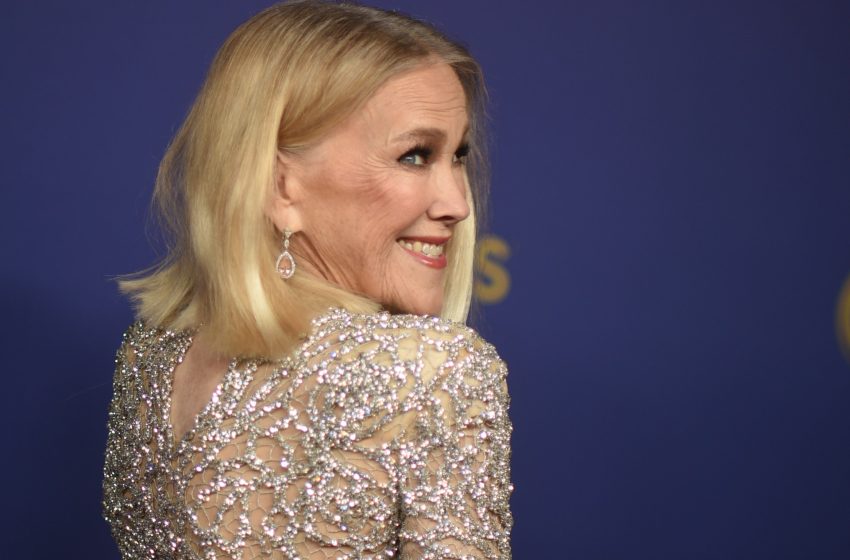  Tributes pour in for beloved actress Catherine O’Hara | Entertainment News