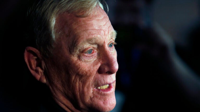  Bill Polian isn’t sure if he cast a HOF vote for Bill Belichick