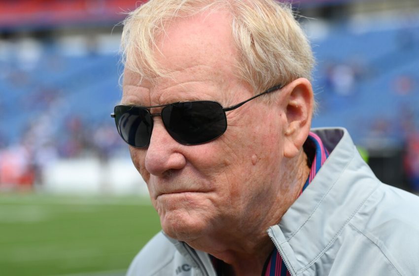  Bill Polian denies influencing the Bill Belichick snub