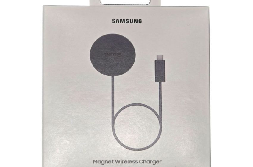  Here’s the Magnetic Charging Puck for Galaxy S26