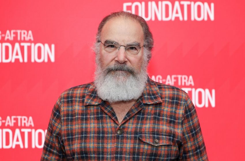  Mandy Patinkin To Play Odin In ‘God Of War’