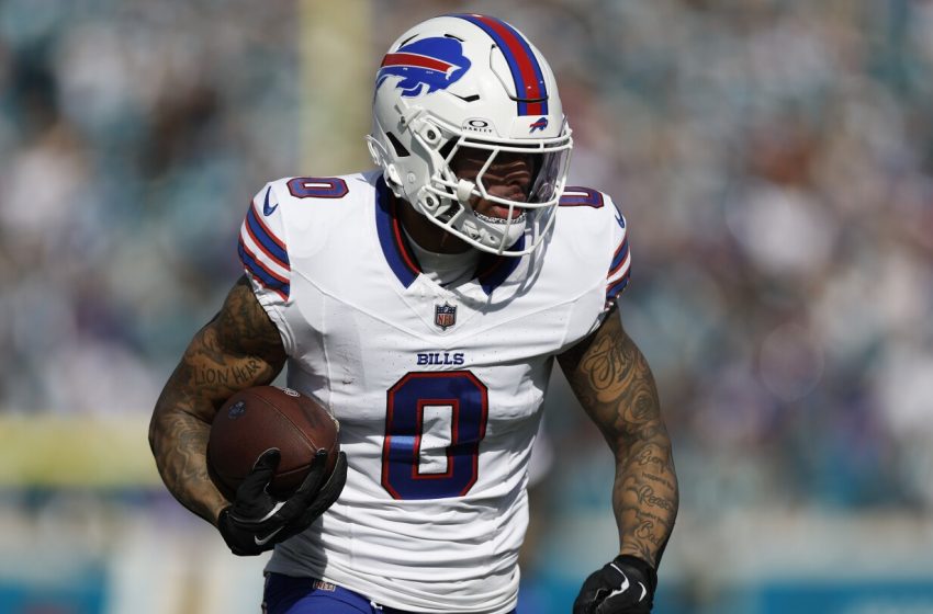  Joe Brady: I stood on the table for Keon Coleman and I believe in him