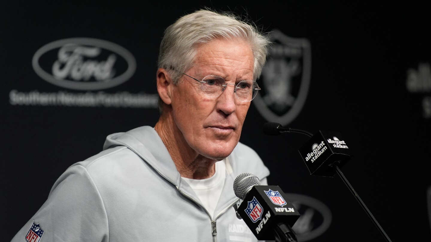  Las Vegas Raiders fire Pete Carroll after 3-14 season