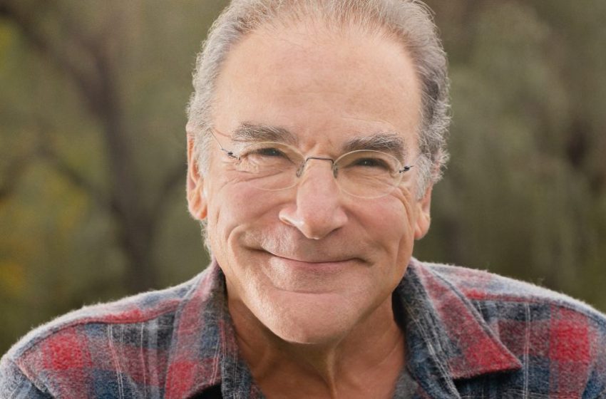  Mandy Patinkin Joins ‘God of War’ Series as Odin