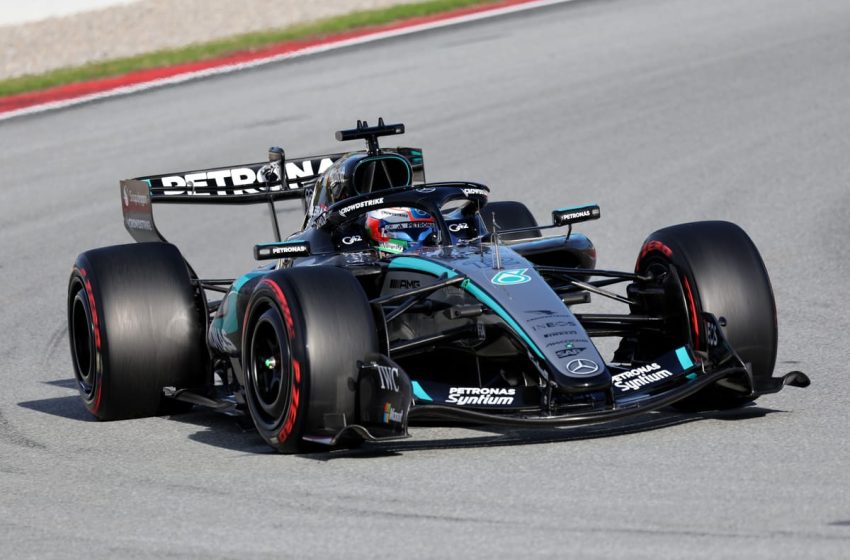  Mercedes sets new benchmark laptime at F1’s Barcelona test