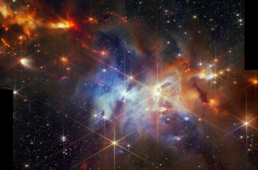  James Webb Space Telescope sees comet-seeding crystals flowing far from newborn star (photo)