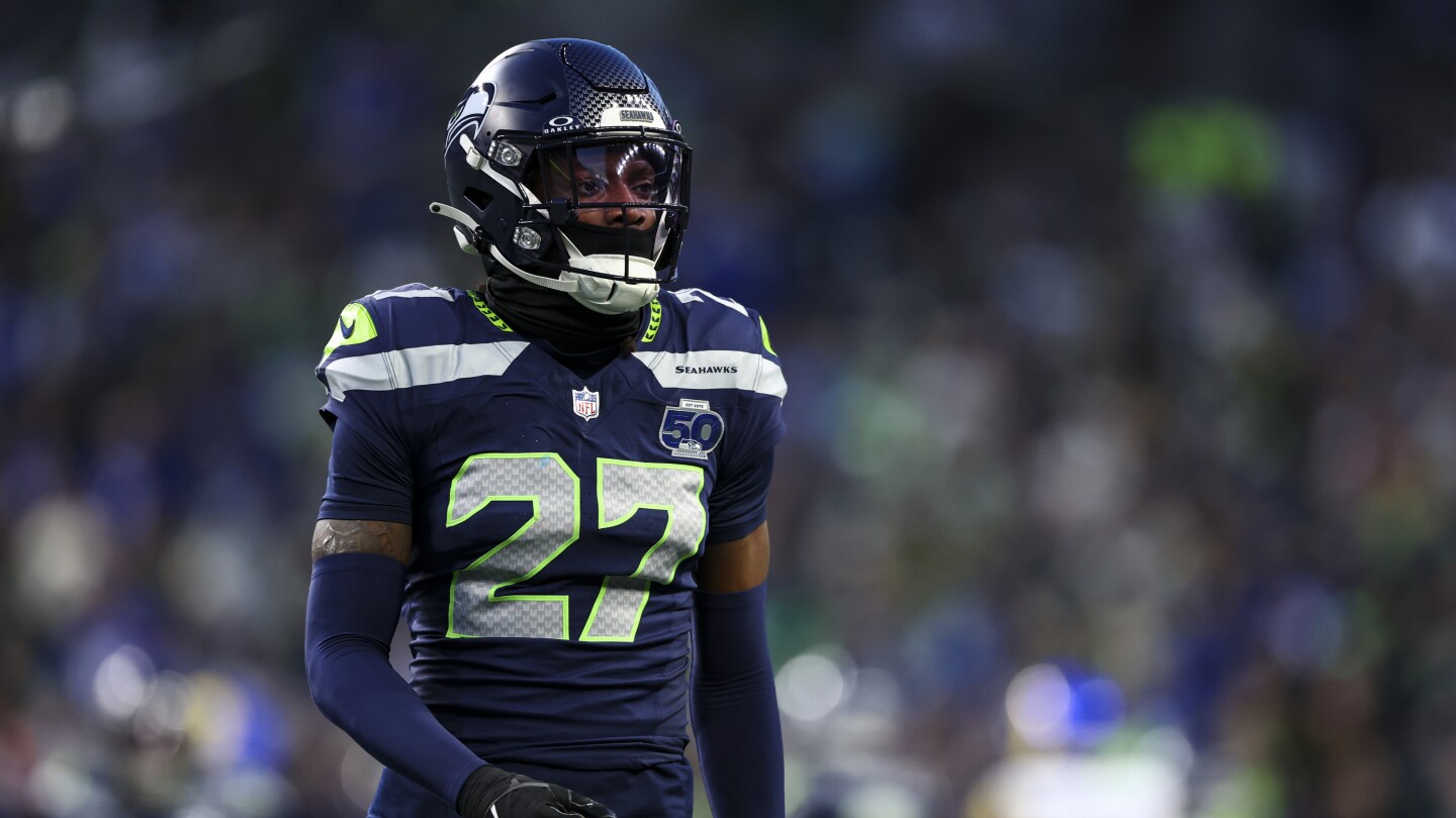  Riq Woolen’s taunting penalty sets up Puka Nacua’s touchdown