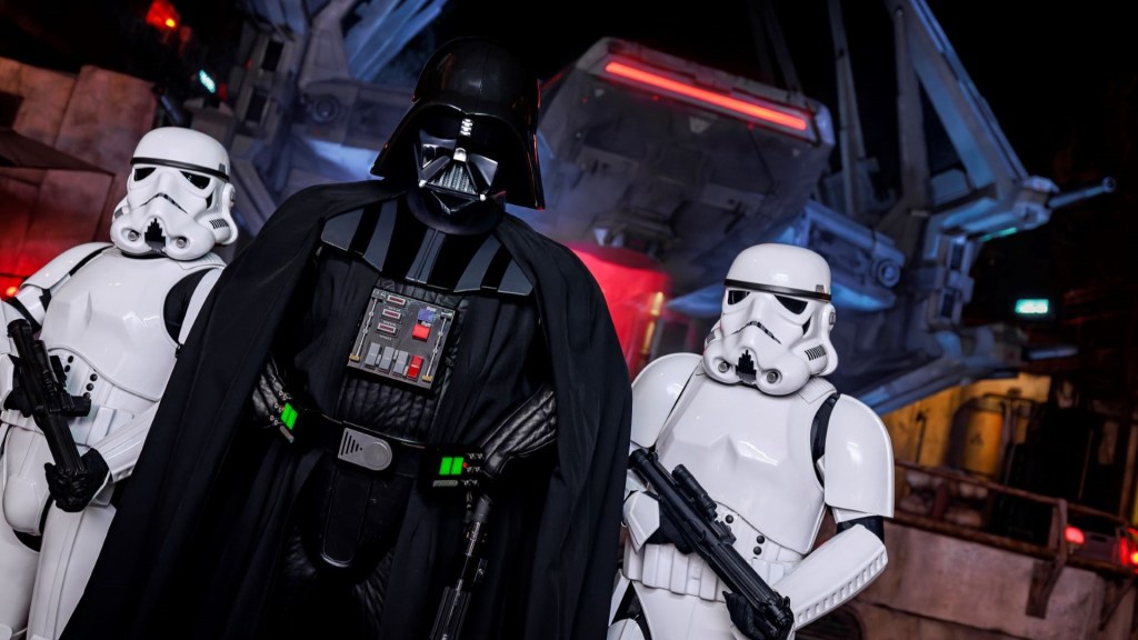  Original ‘Star Wars’ Characters Coming To Disneyland In Expansion Of Galaxy’s Edge Timeline
