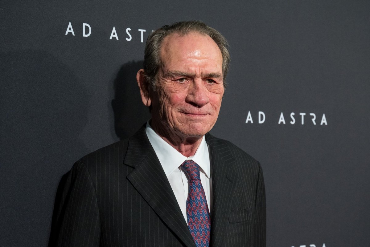  Tommy Lee Jones’ family issues statement after his daughter’s death