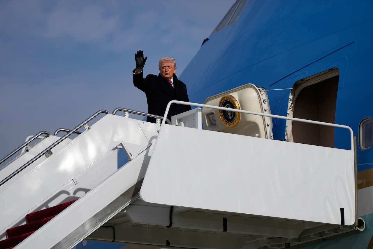  New poll: Do Democrats have the advantage over Trump’s Republican Party ahead of the 2026 midterms?