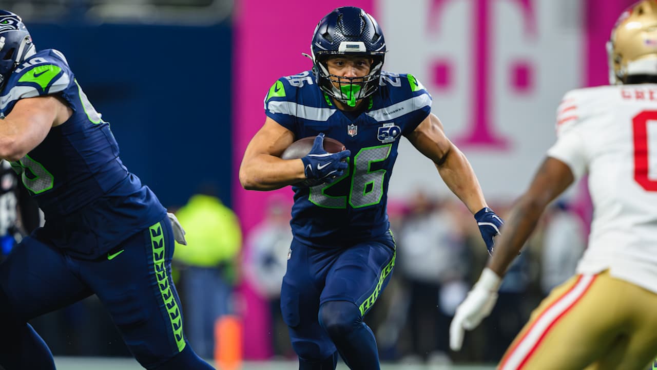  Zach Charbonnet Needs Surgery, Sam Darnold’s Status & Other Seahawks Injury Updates From Mike Macdonald