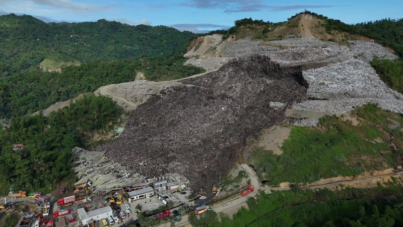  Landfill collapse kills 1 and leaves at least 27 missing, Philippine police say