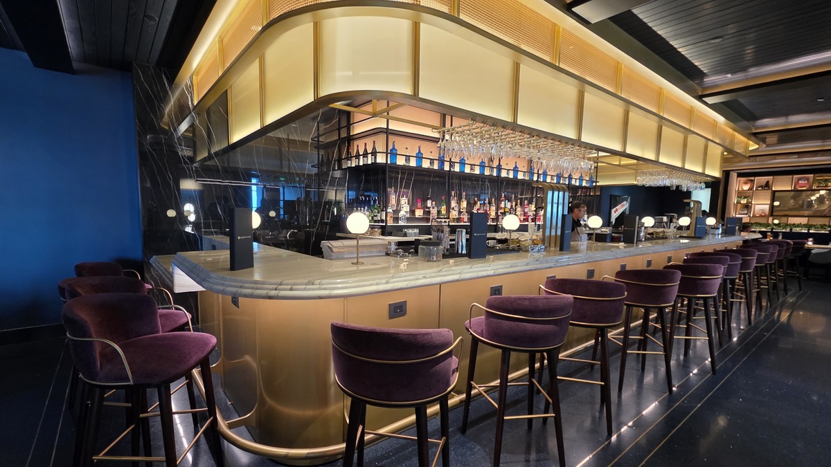  Coupon Book Fatigue Is Real—How to Make Amex Platinum and Sapphire Reserve Not Feel Like Work