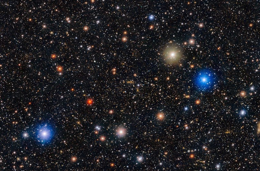  570-Megapixel Dark Energy Camera Unravels Mysteries of the Dark Universe