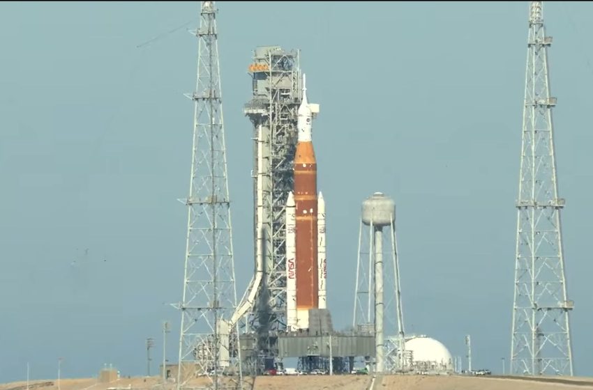  Watch NASA’s Artemis 2 moon rocket on the launch pad with this 24-hour livestream