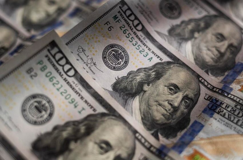  The U.S. dollar just fell to its lowest level in 4 years. Here’s why.