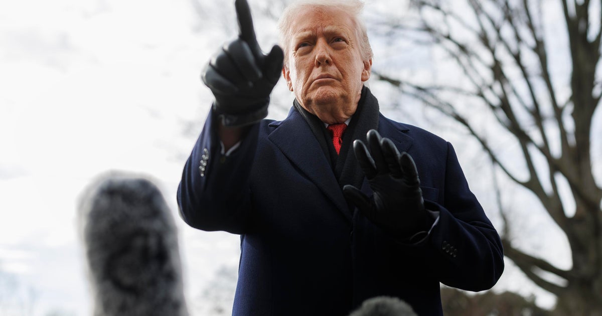  Trump U-turns on U.K.’s Chagos Islands deal, claims it’s another reason “Greenland has to be acquired” by U.S.