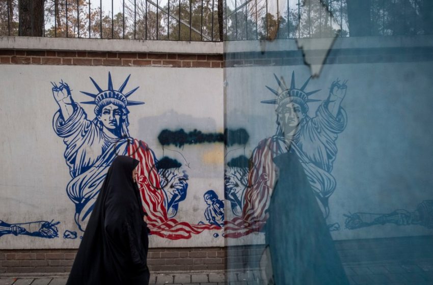  Why is Trump on the verge of bombing Iran again?