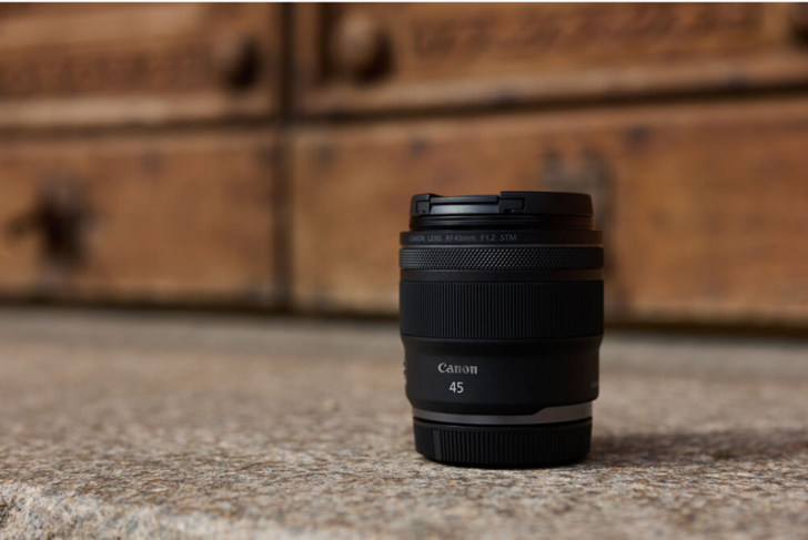 Canon RF 45mm F1.2 STM showing off it's bokeh