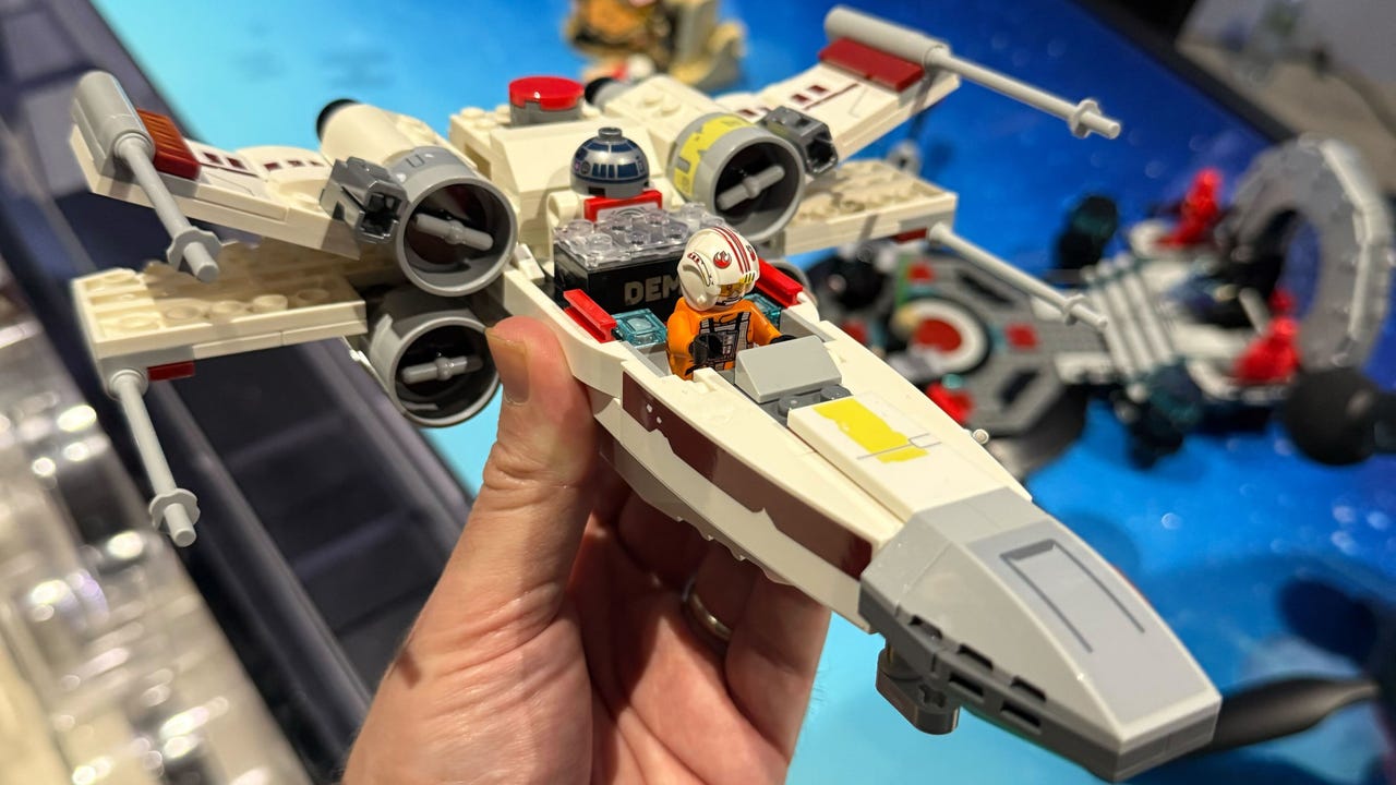  LEGO Says Smart Brick Is ‘Here to Stay,’ and Responds to ‘Questions and Concerns’ Around Abandoning Non-Digital Play