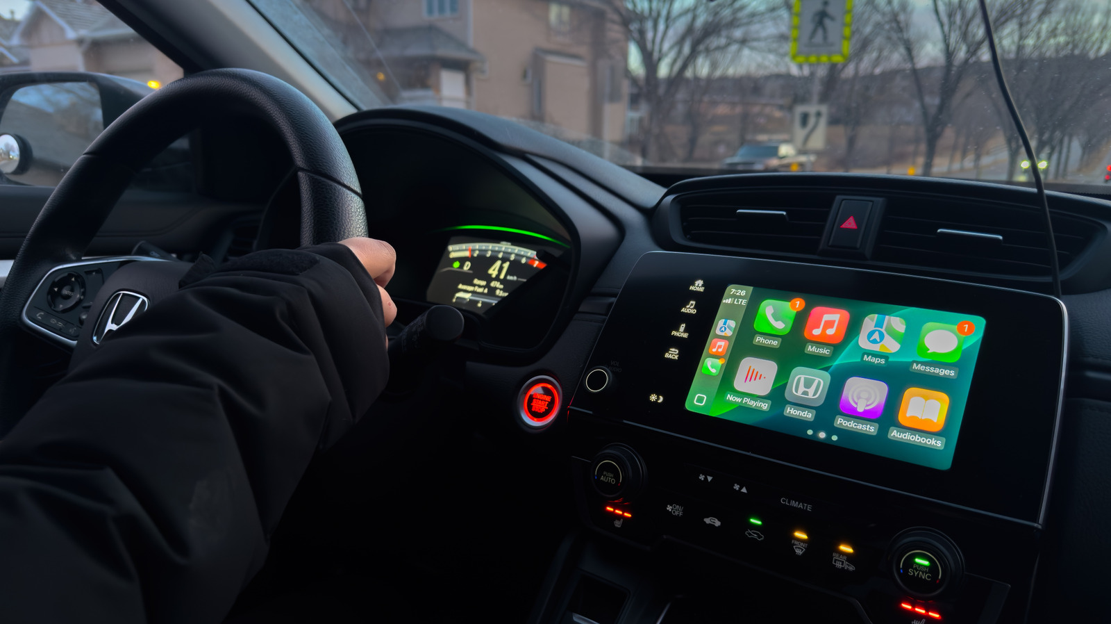  Can You Use Apple CarPlay Without Cell Service?﻿