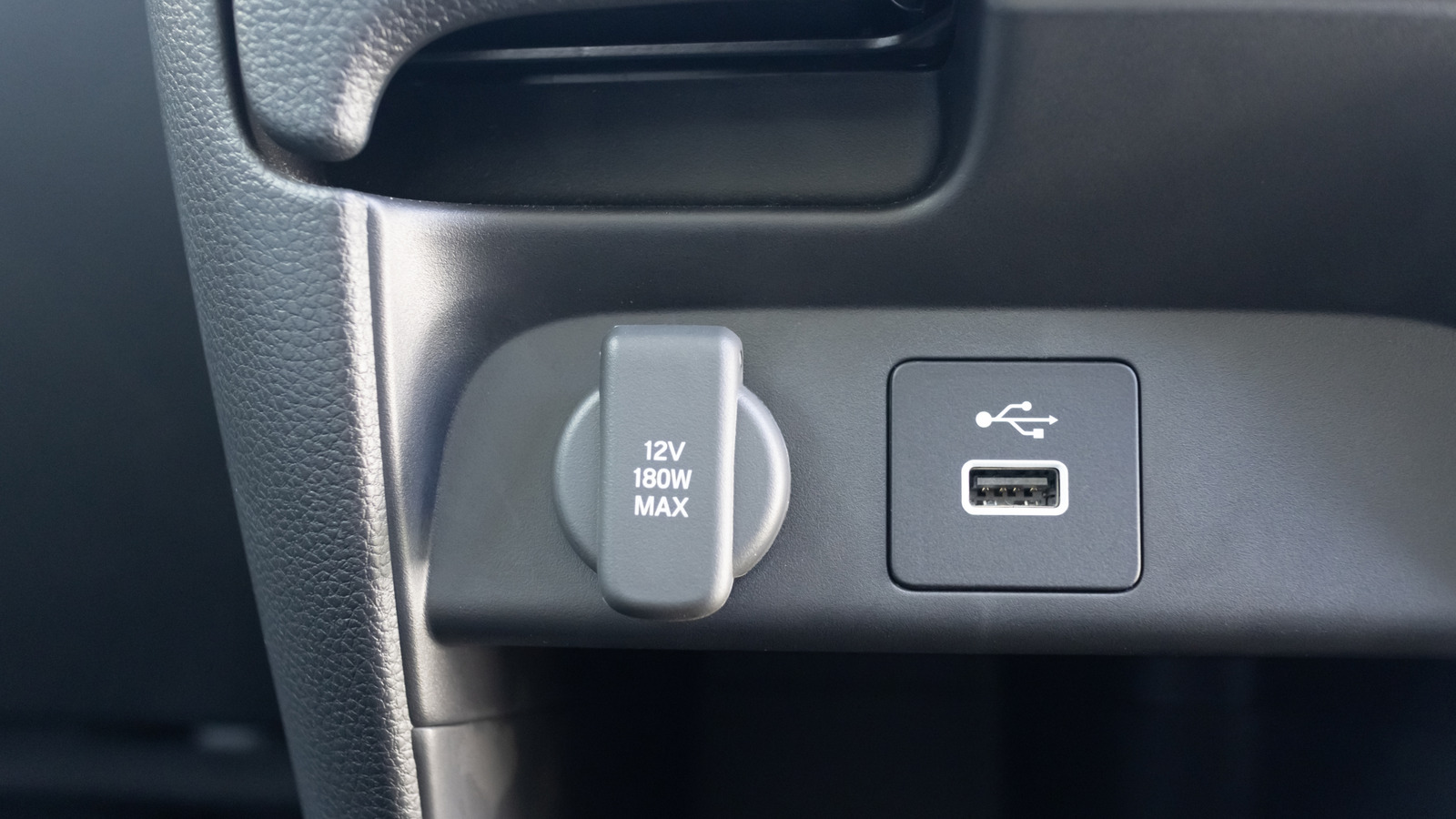  Don’t Plug This Tiny Device Into Your Car’s USB Port