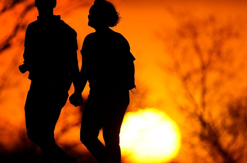  Life expectancy in U.S. hit record high of 79 years in 2024, CDC says