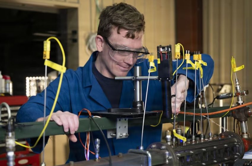  Scientists take first look inside one of world’s most extreme engines