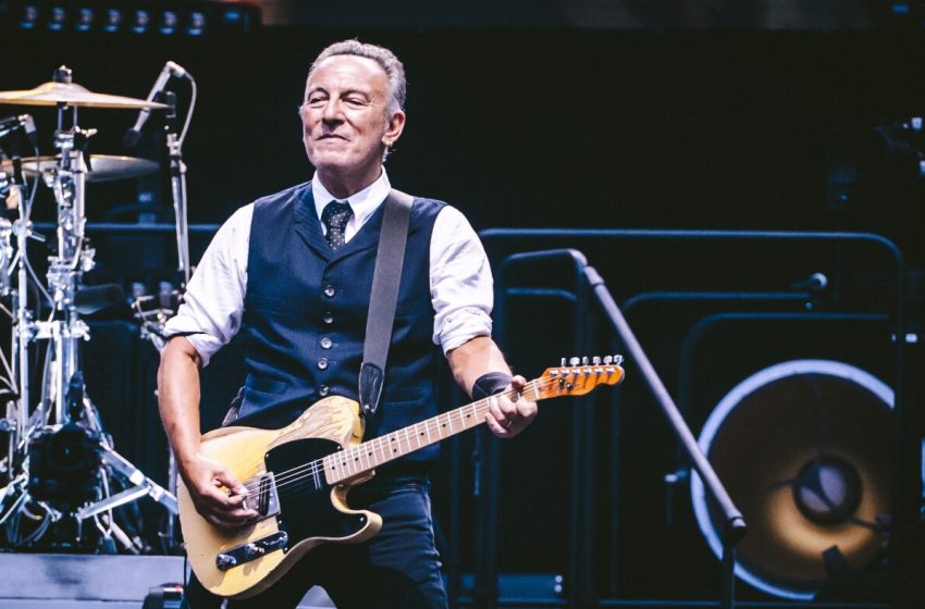  Bruce Springsteen releases anti-ICE protest song ‘Streets of Minneapolis’ : NPR