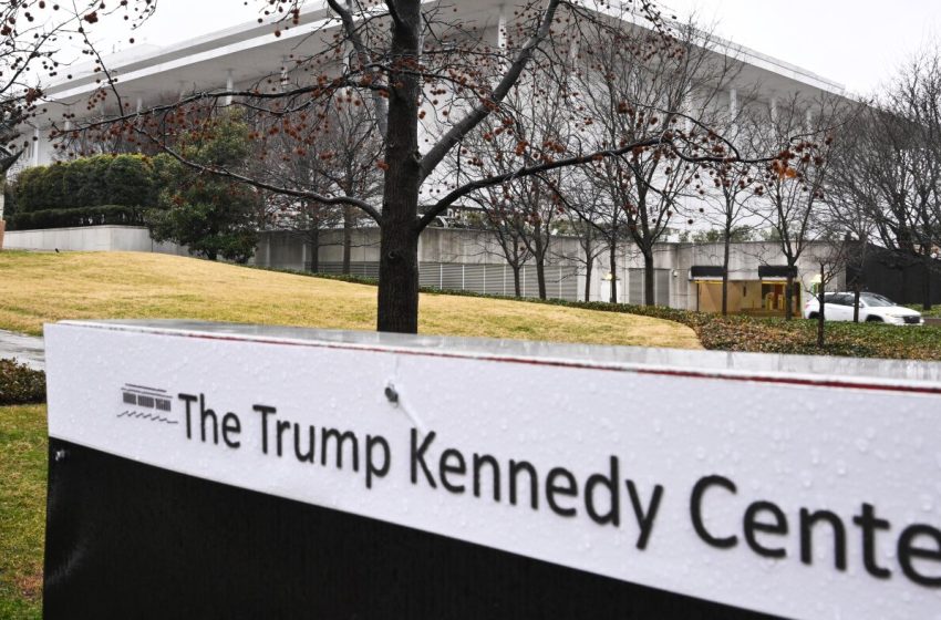  Senior Kennedy Center administrator resigns after less than 2 weeks : NPR