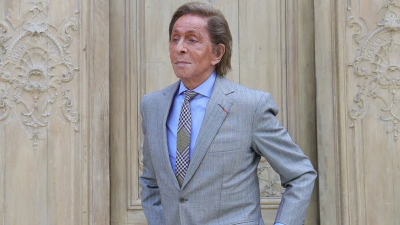  Italian fashion designer Valentino Garavani dies at 93 : NPR